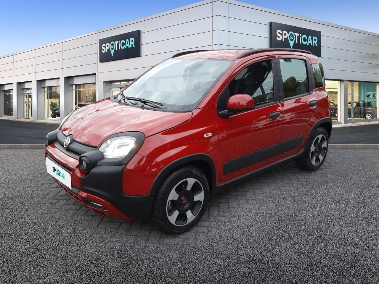FIAT FIAT PANDA Gebrauchtwagen Rot Superbenzin 2023