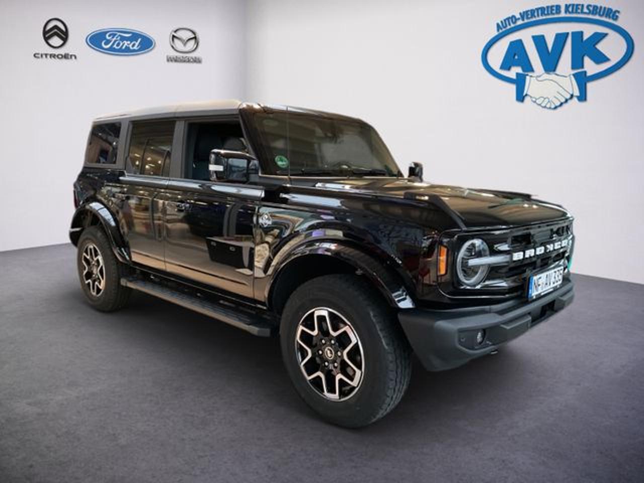 Ford Bronco 