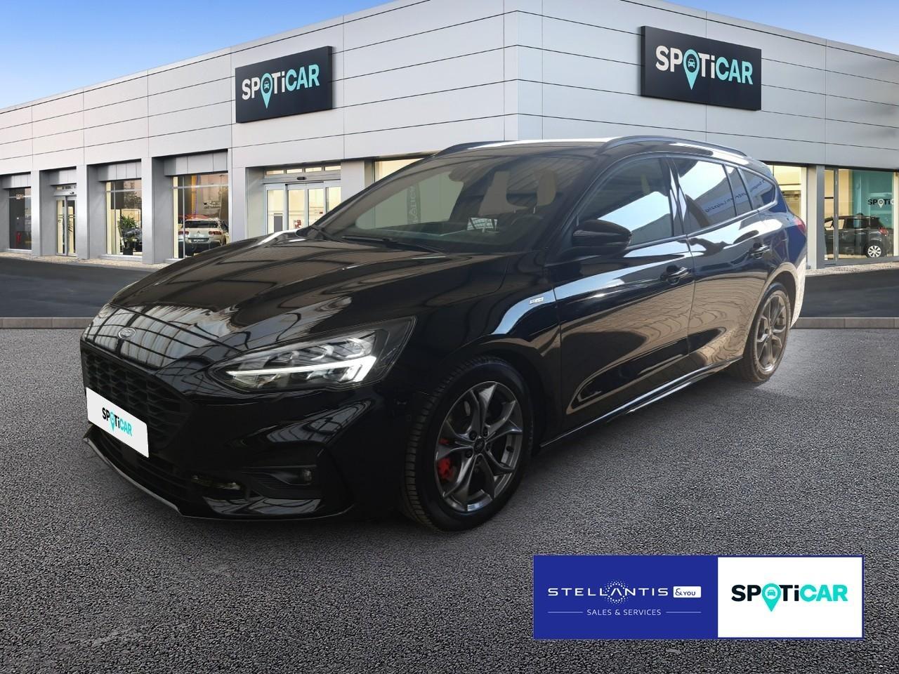 FORD FORD FOCUS Gebrauchtwagen schwarz Benzin