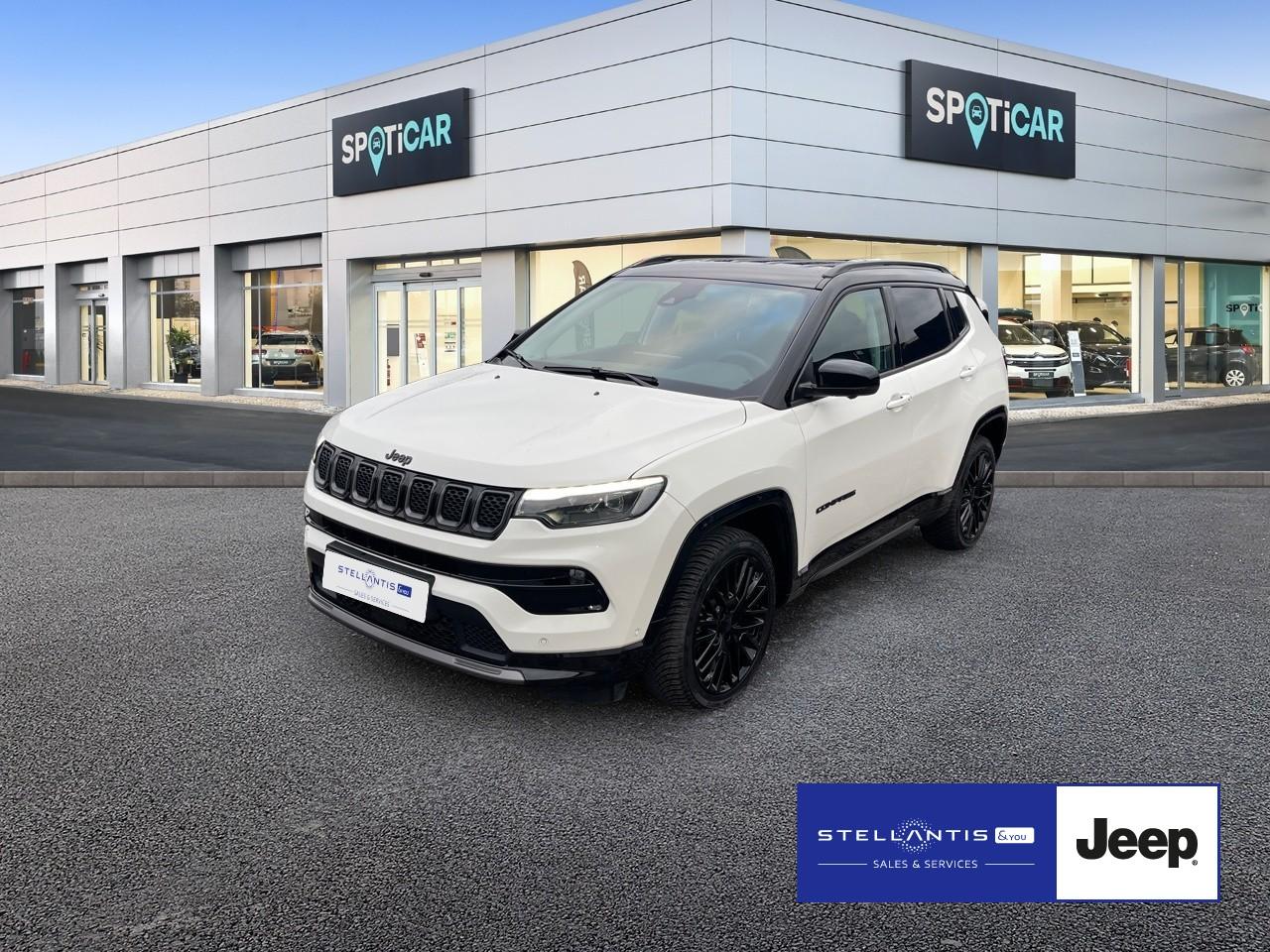 JEEP JEEP COMPASS Gebrauchtwagen Weiß MILD-HYBRID-PETROL 2024