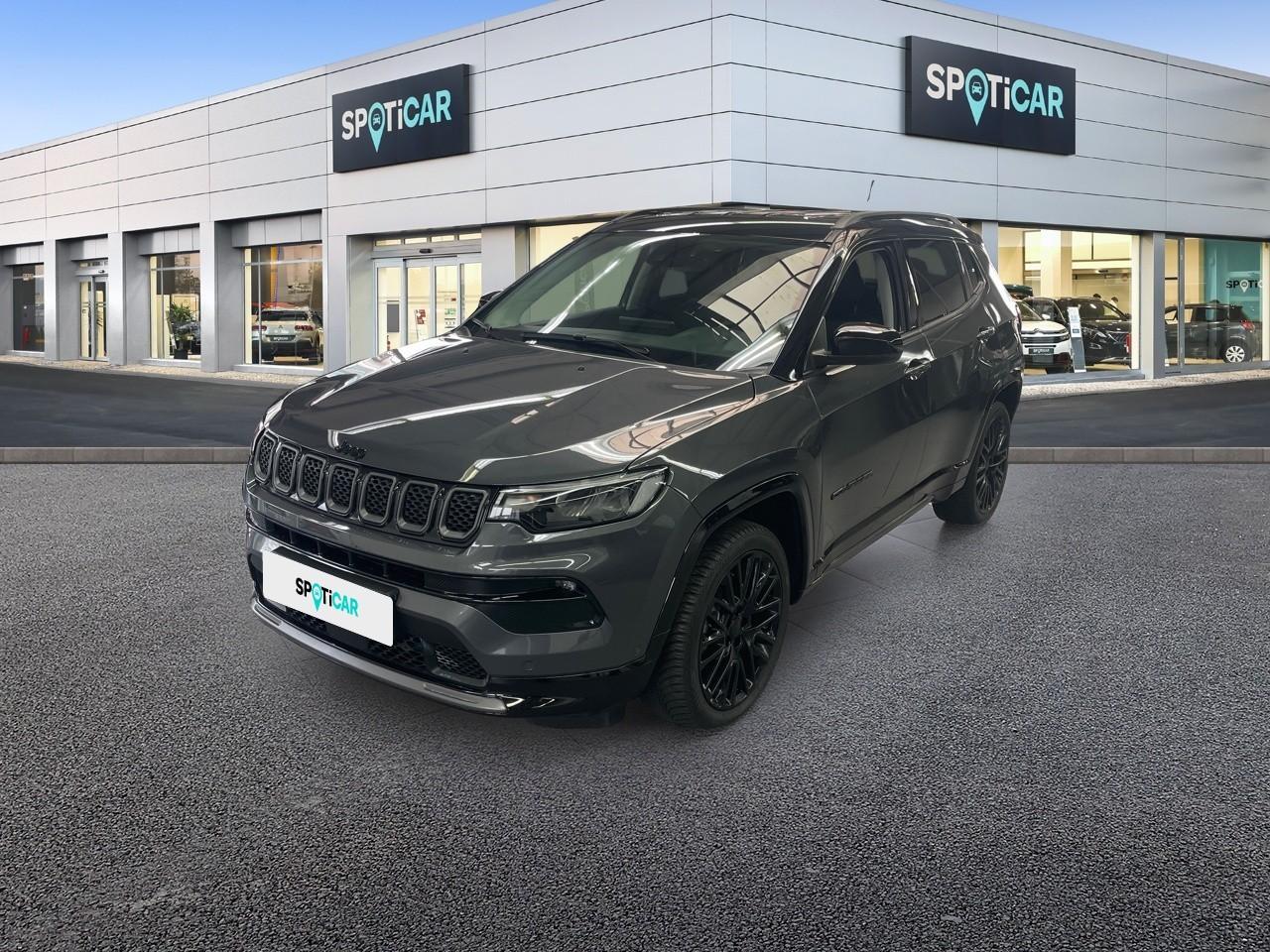 JEEP JEEP COMPASS Gebrauchtwagen Grau MILD-HYBRID-PETROL 2024