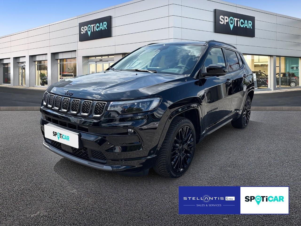 JEEP JEEP COMPASS Gebrauchtwagen Schwarz MILD-HYBRID-PETROL 2023