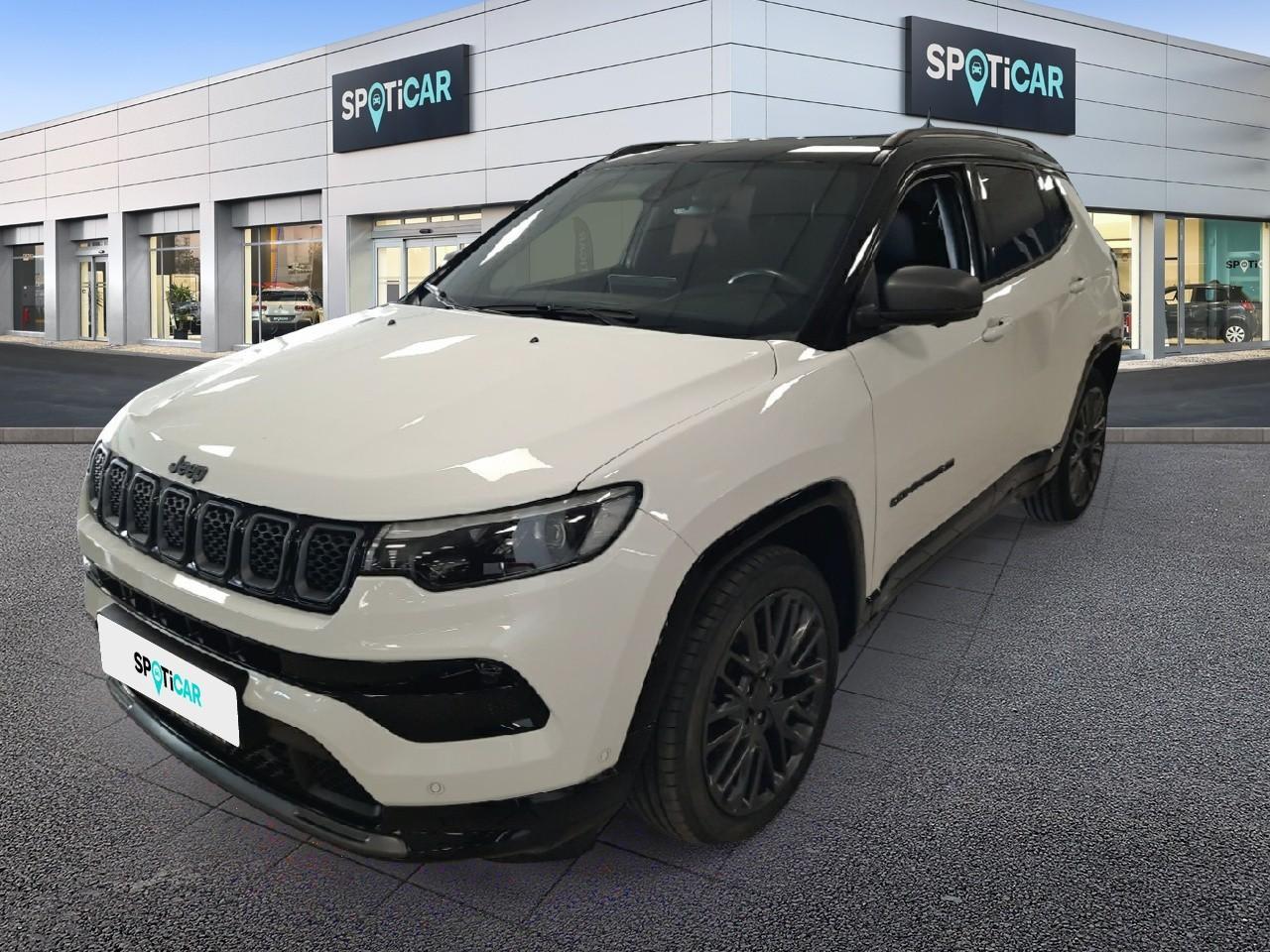 JEEP JEEP COMPASS Gebrauchtwagen Weiß Superbenzin 2022