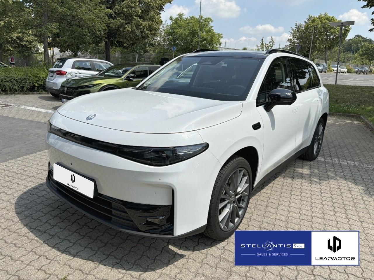 LEAPMOTOR LEAPMOTOR C10 Gebrauchtwagen weiß Elektro