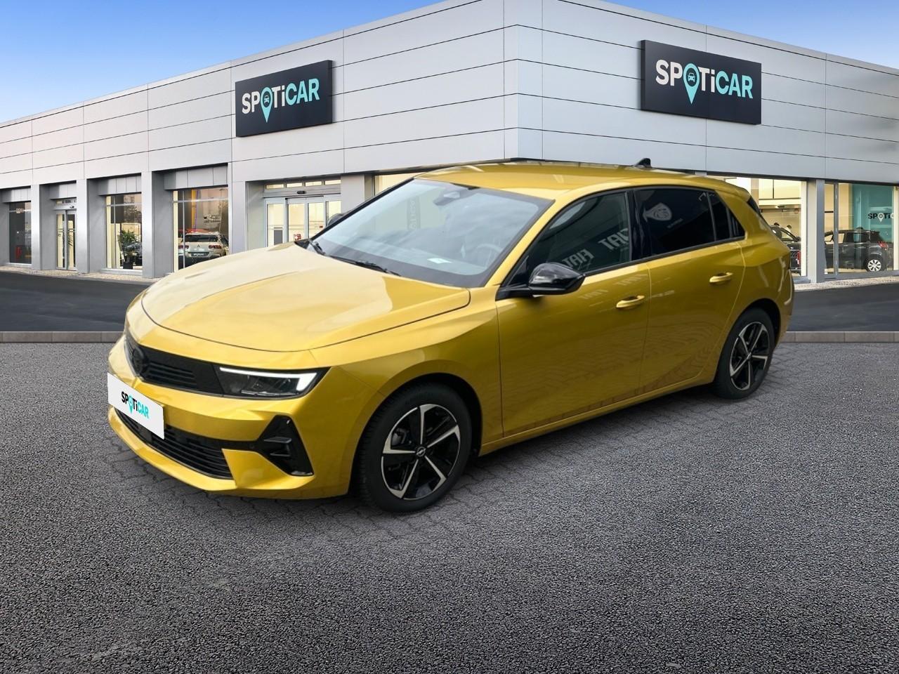 OPEL OPEL ASTRA Gebrauchtwagen Gelb Superbenzin 2024