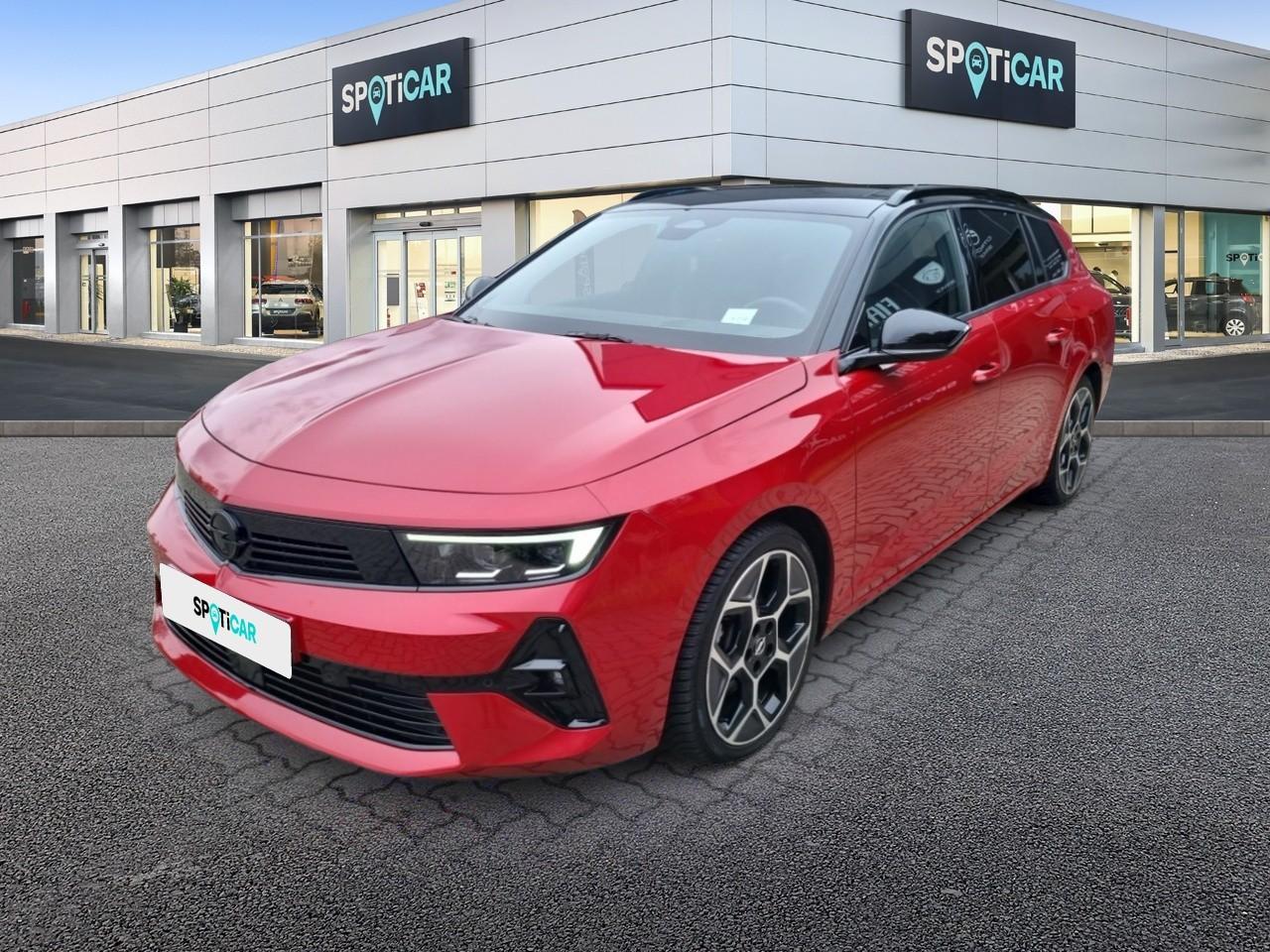 OPEL OPEL ASTRA Gebrauchtwagen Rot Superbenzin 2024