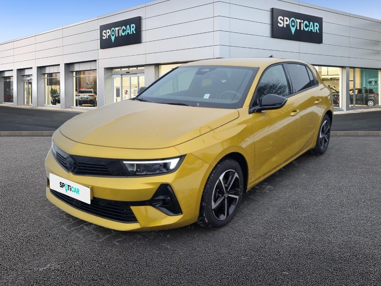 OPEL OPEL ASTRA Gebrauchtwagen Gelb Superbenzin 2024