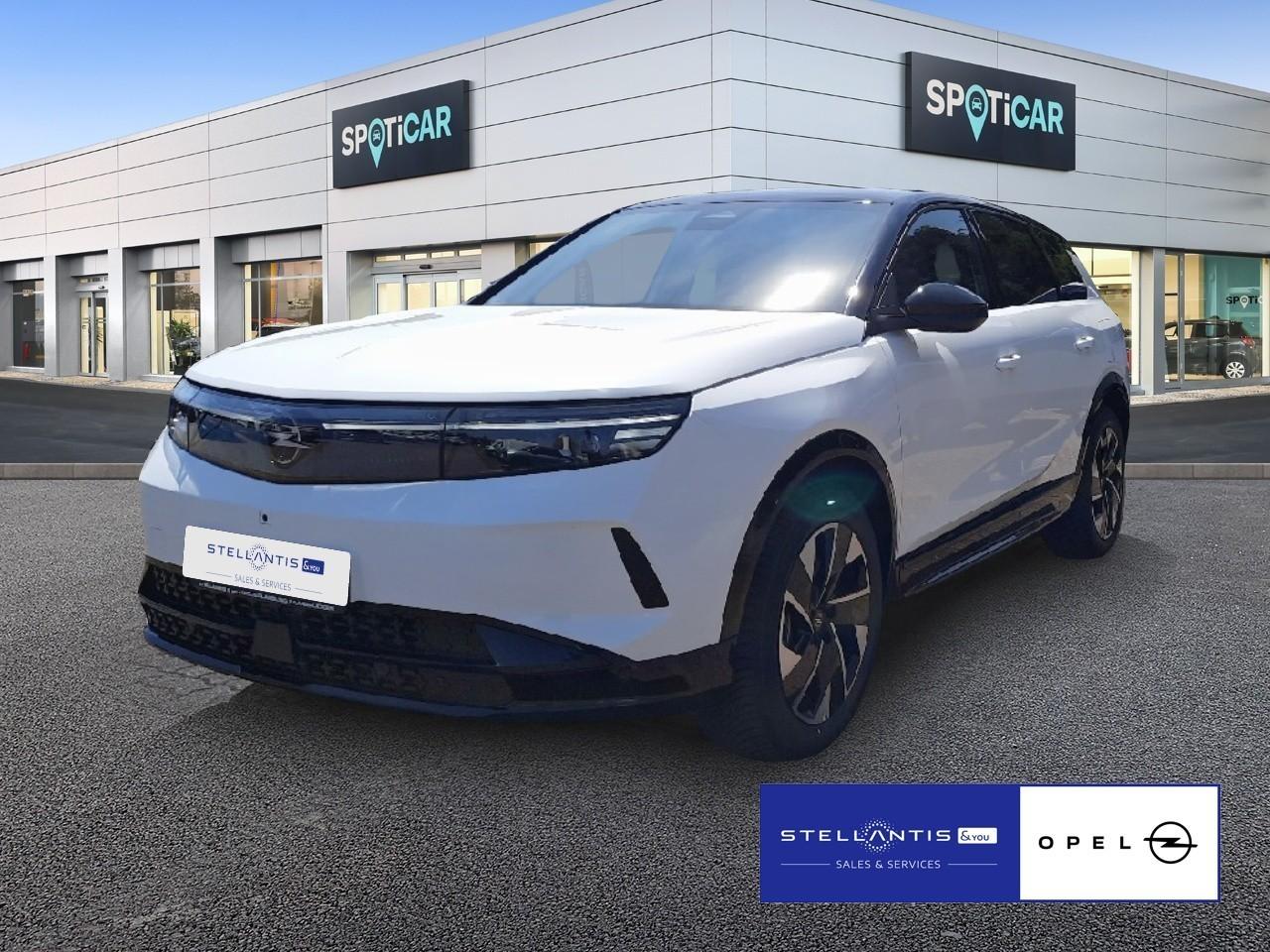 OPEL OPEL Grandland-E Gebrauchtwagen weiß Elektro