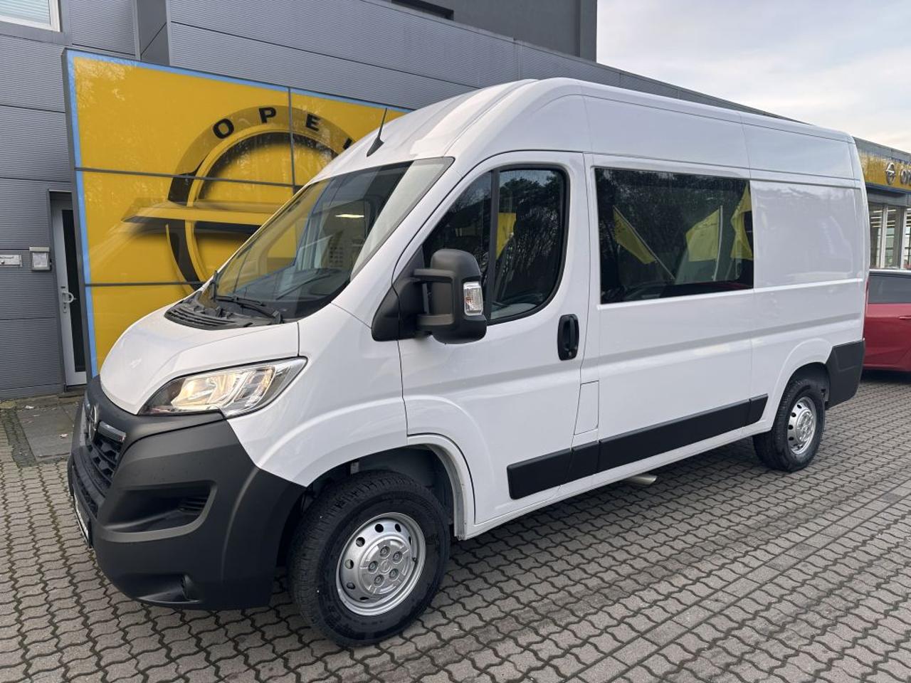 Opel Movano 
