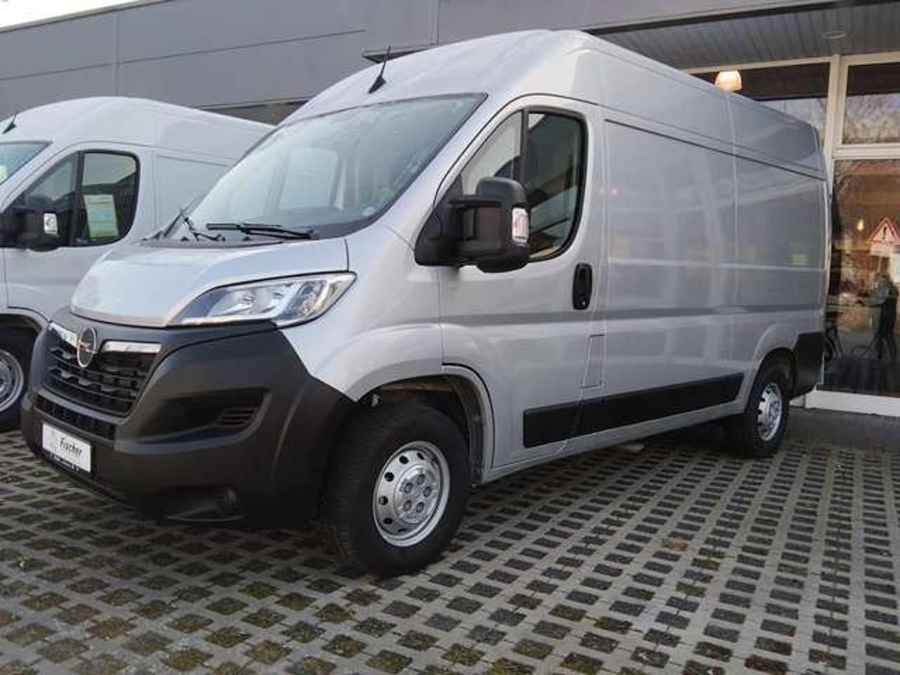 Opel Movano 