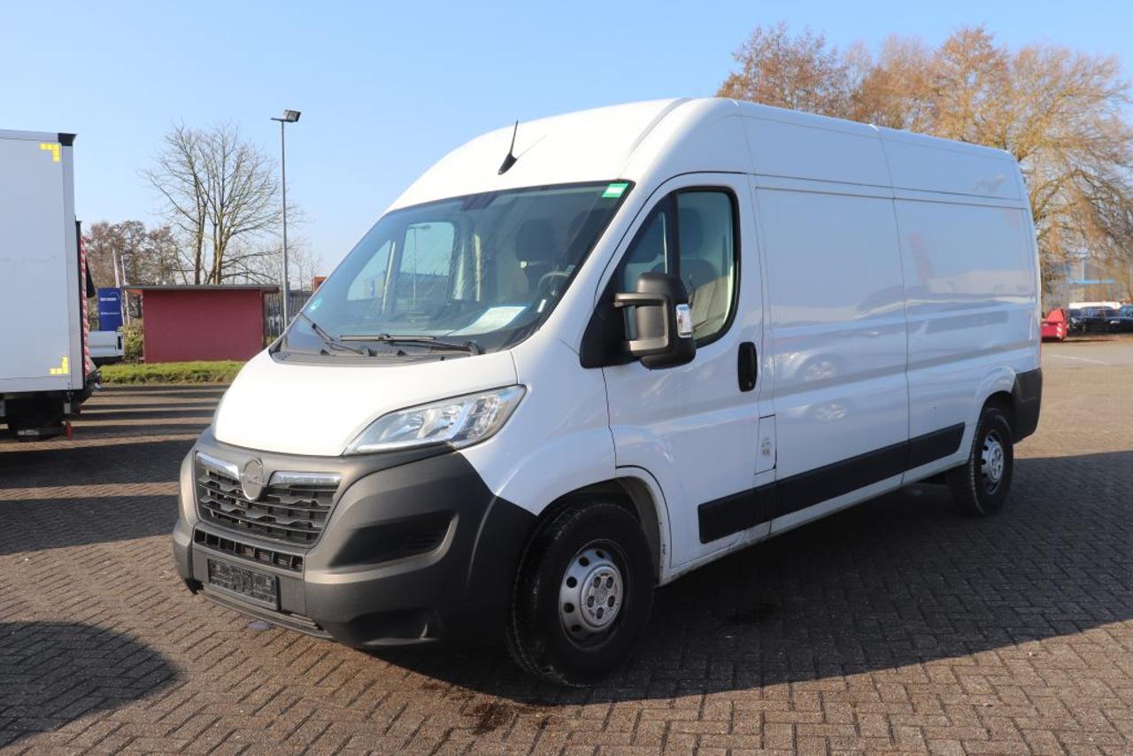 Opel Movano 