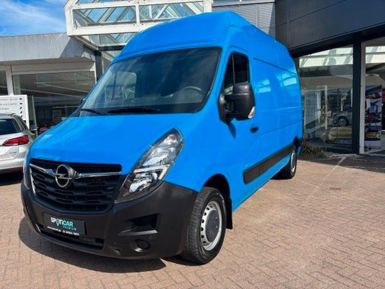 Opel Movano 