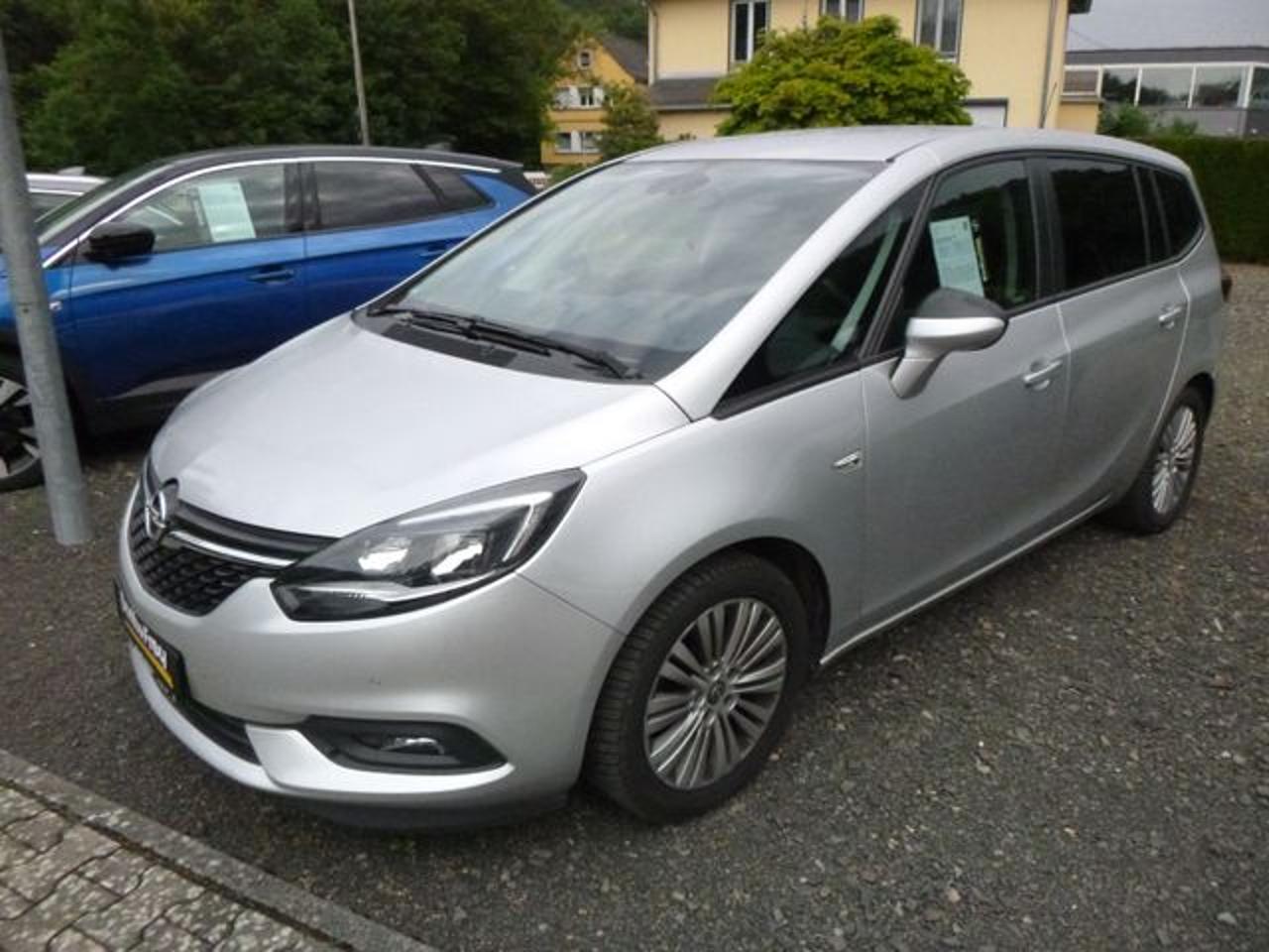 Opel Zafira 