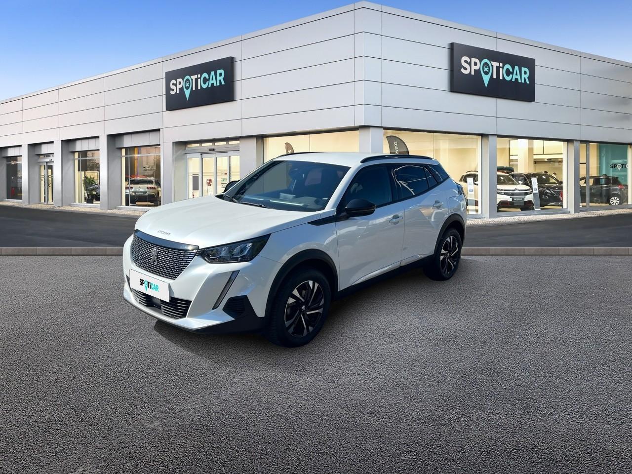 PEUGEOT PEUGEOT 2008 Gebrauchtwagen Weiß Superbenzin 2023