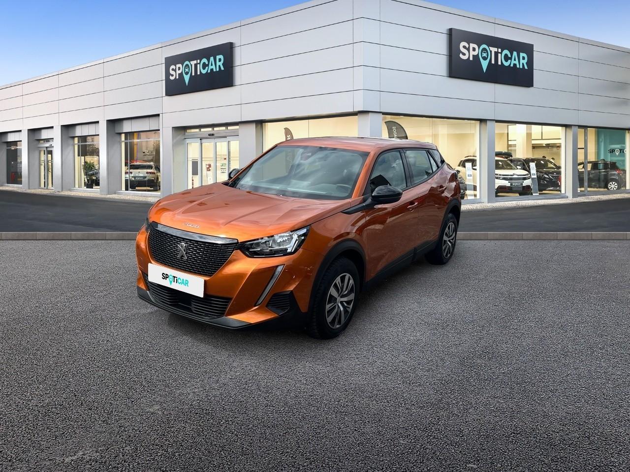 PEUGEOT PEUGEOT 2008 Gebrauchtwagen Orange Superbenzin 2023
