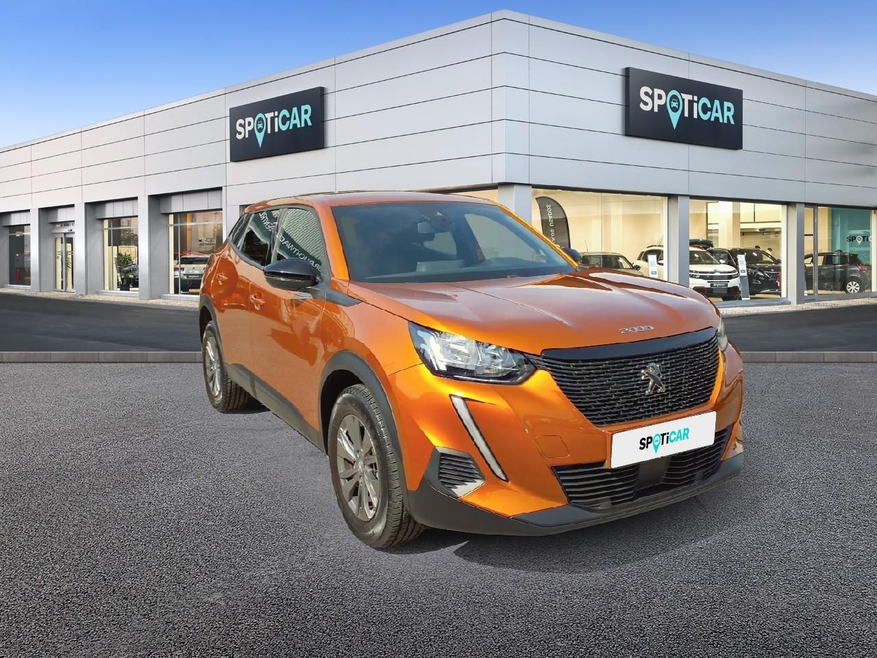 PEUGEOT PEUGEOT 2008 Gebrauchtwagen Orange Superbenzin 2023