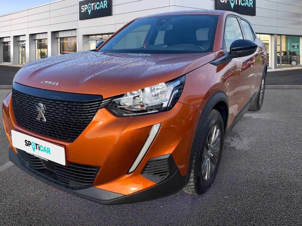 PEUGEOT PEUGEOT 2008 Gebrauchtwagen Orange Superbenzin 2023