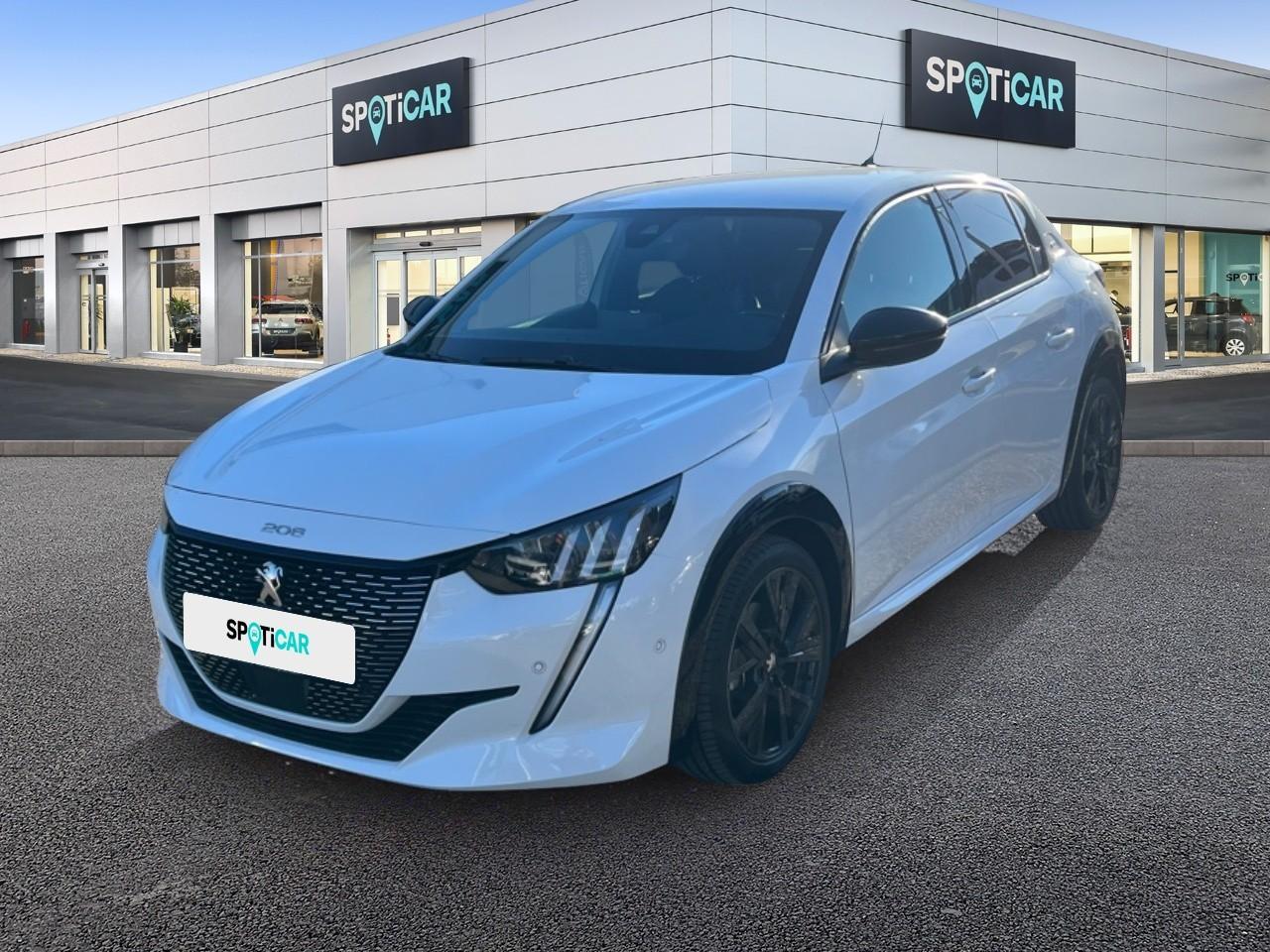 PEUGEOT PEUGEOT 208 Gebrauchtwagen weiß Benzin