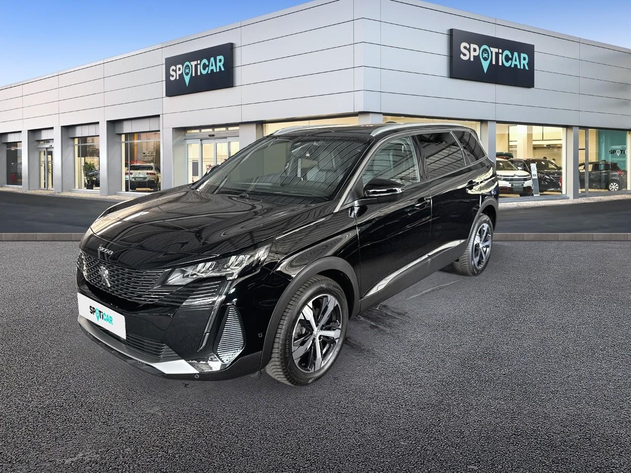 PEUGEOT PEUGEOT 5008 Gebrauchtwagen Schwarz Superbenzin 2023