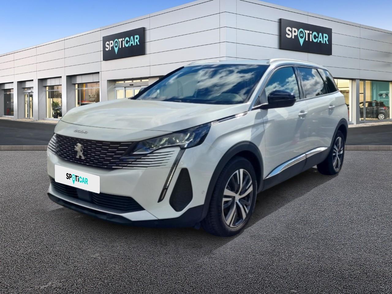 PEUGEOT PEUGEOT 5008 Gebrauchtwagen Weiß Superbenzin 2023