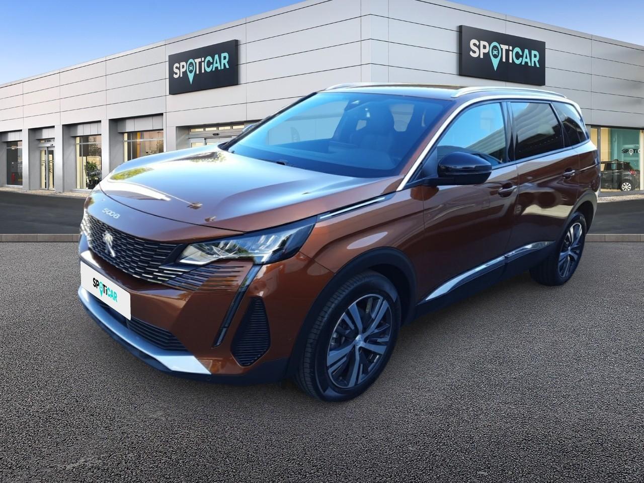 PEUGEOT PEUGEOT 5008 Gebrauchtwagen Braun Superbenzin 2023