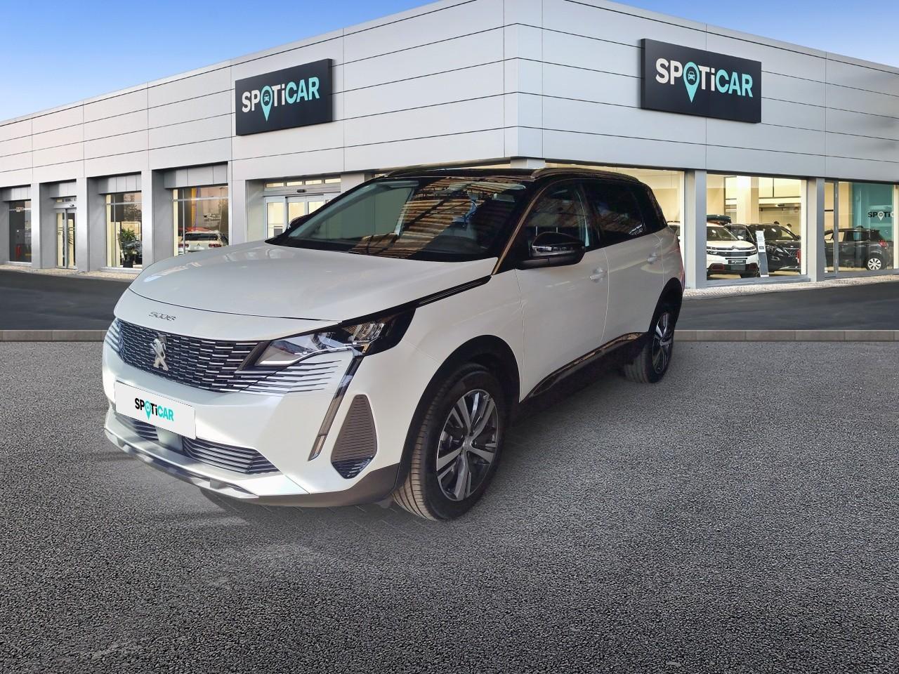 PEUGEOT PEUGEOT 5008 Gebrauchtwagen Weiß Superbenzin 2023