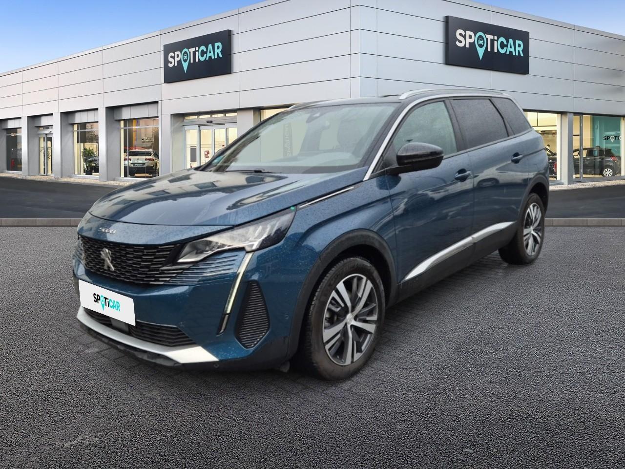 PEUGEOT PEUGEOT 5008 Gebrauchtwagen Schwarz Superbenzin 2023