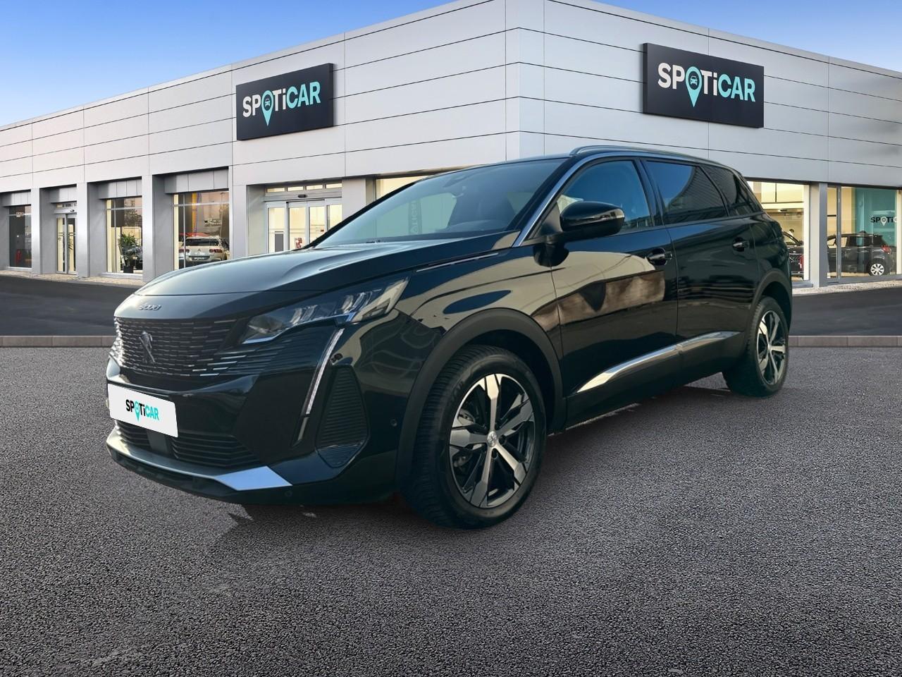 PEUGEOT PEUGEOT 5008 Gebrauchtwagen Schwarz Superbenzin 2023