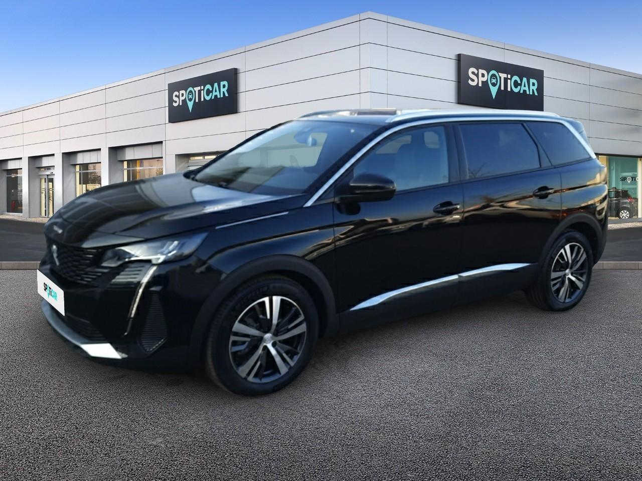 PEUGEOT PEUGEOT 5008 Gebrauchtwagen Schwarz MILD-HYBRID-PETROL 2024