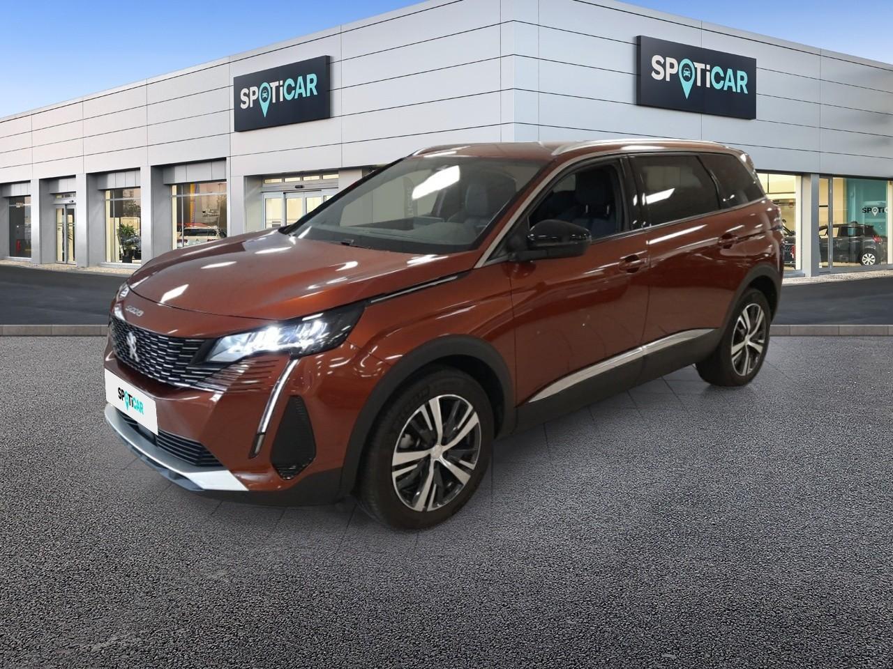 PEUGEOT PEUGEOT 5008 Gebrauchtwagen Braun Superbenzin 2024