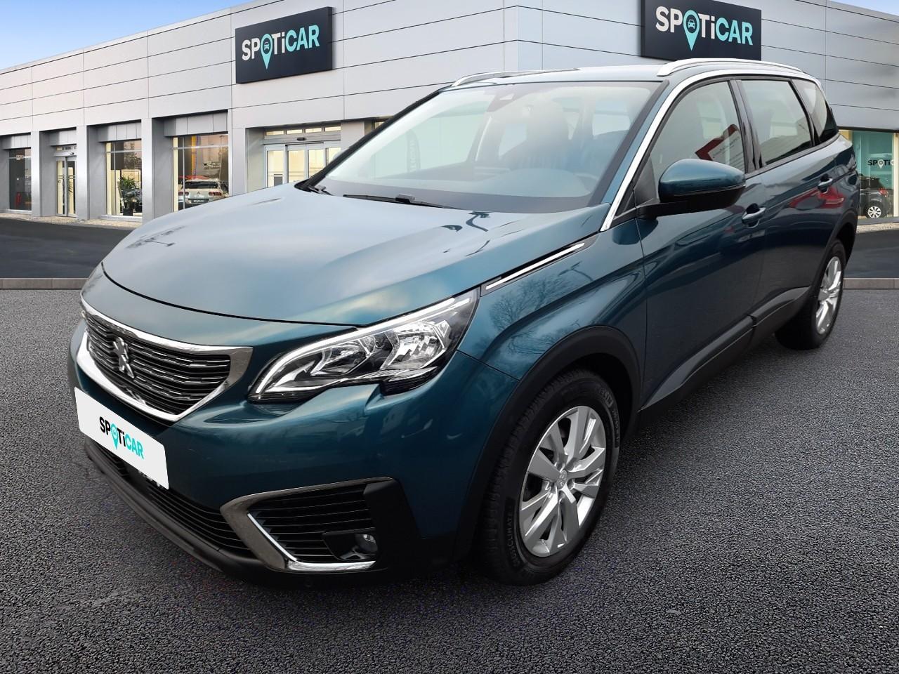 PEUGEOT PEUGEOT 5008 Gebrauchtwagen Benzin