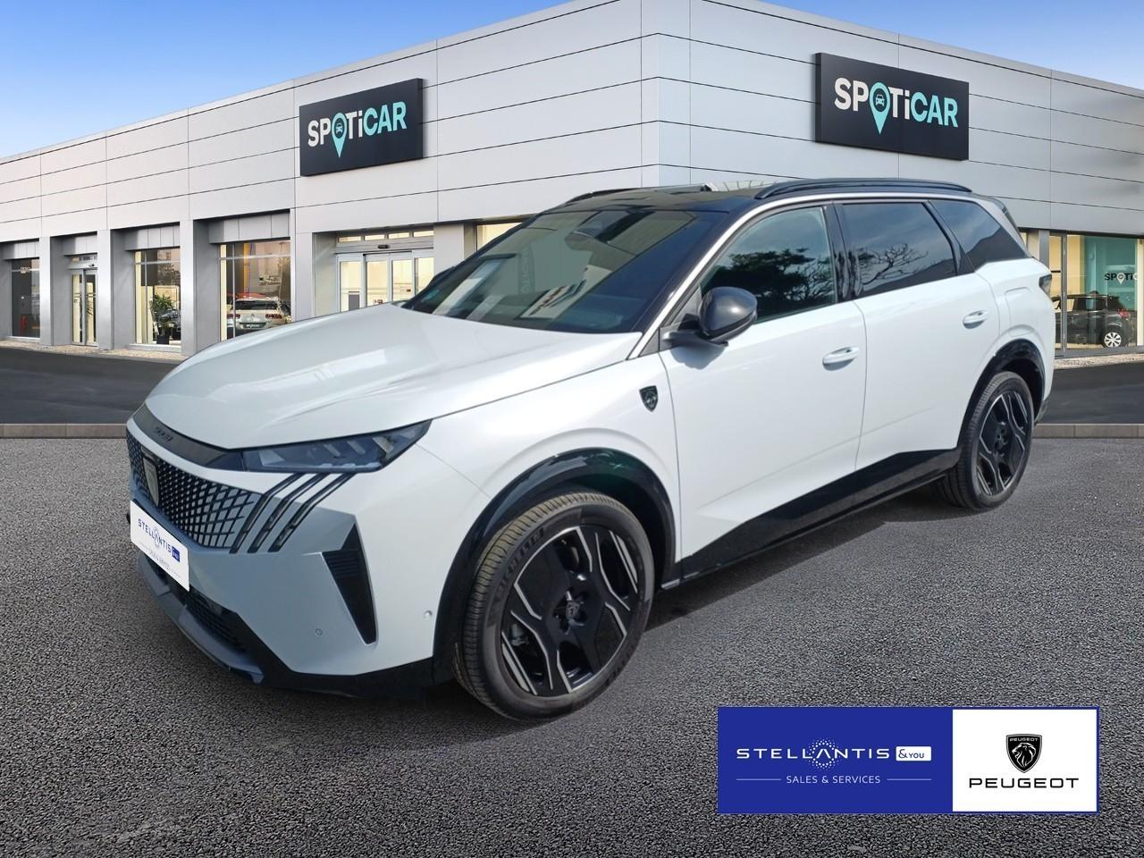 PEUGEOT PEUGEOT e-5008 Gebrauchtwagen weiß Elektro
