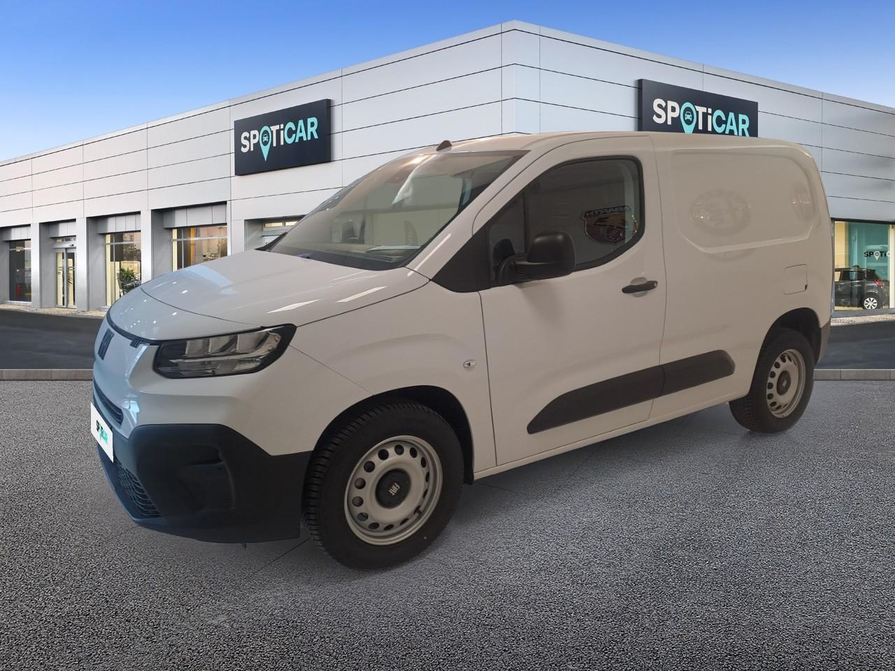 FIAT FIAT DOBLO Ocasión Verde diésel 2025