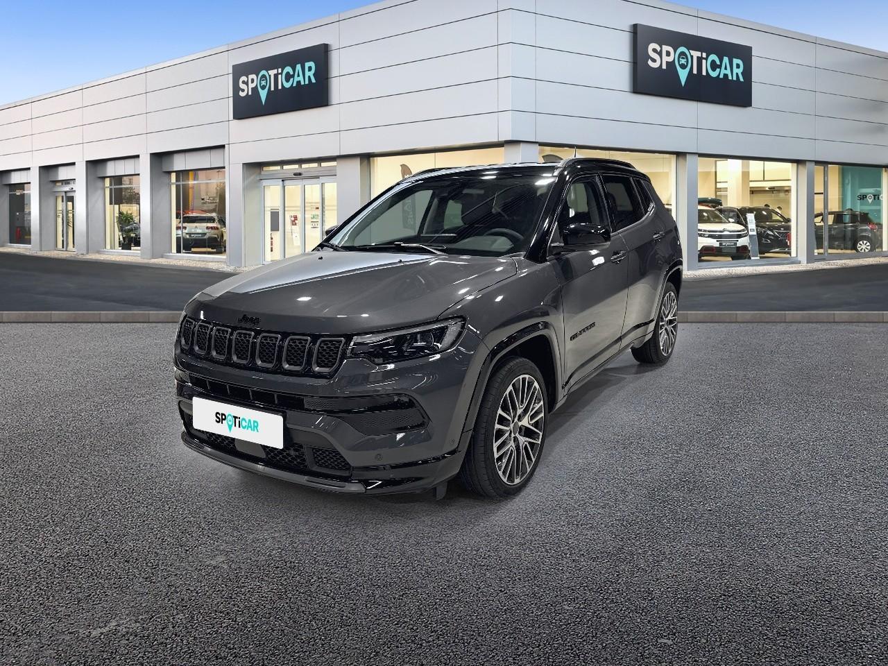 JEEP JEEP COMPASS Ocasión Gris gasolina 2024