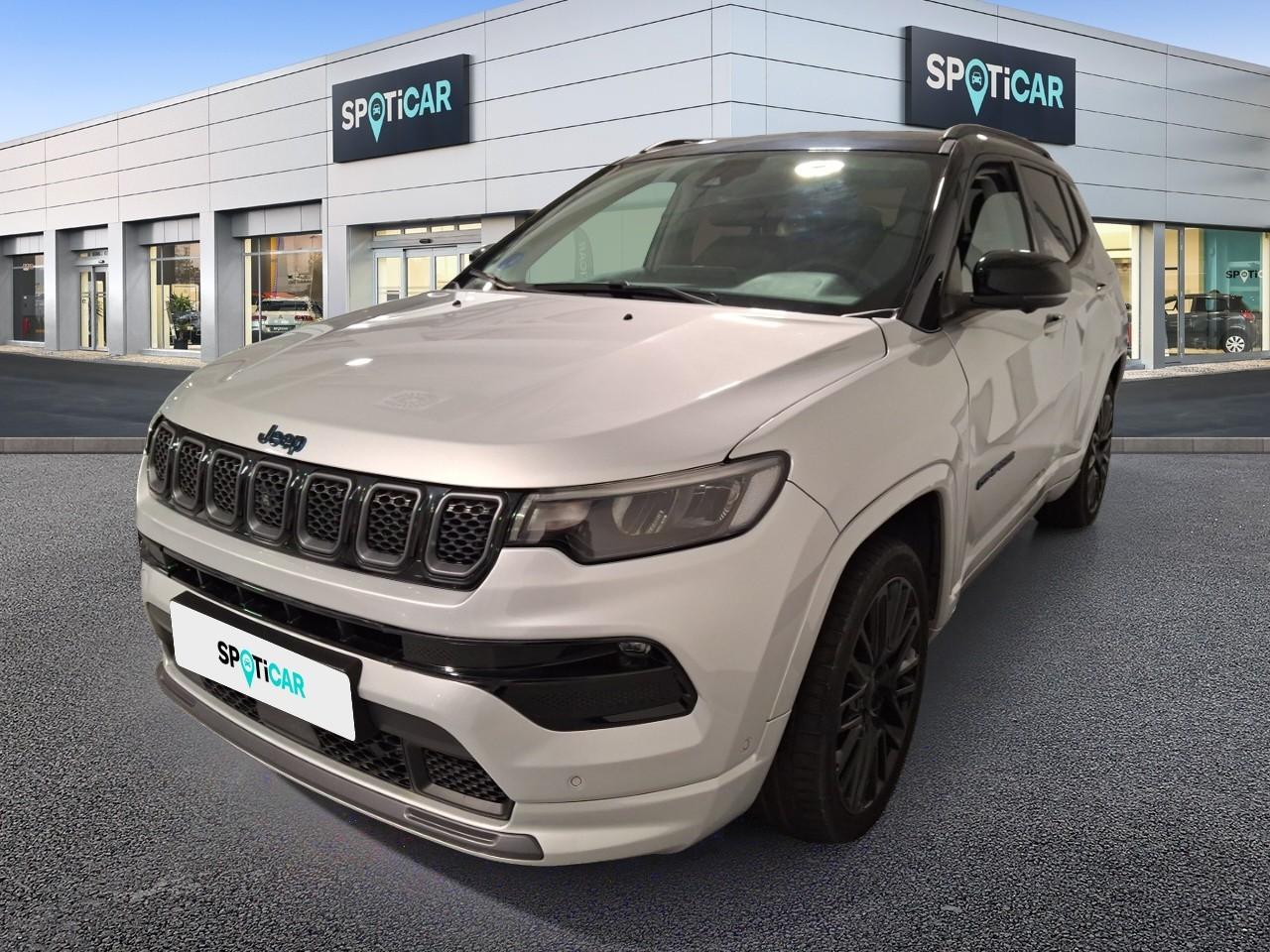 JEEP JEEP COMPASS Ocasión Gris eléctrico / gasolina 2022