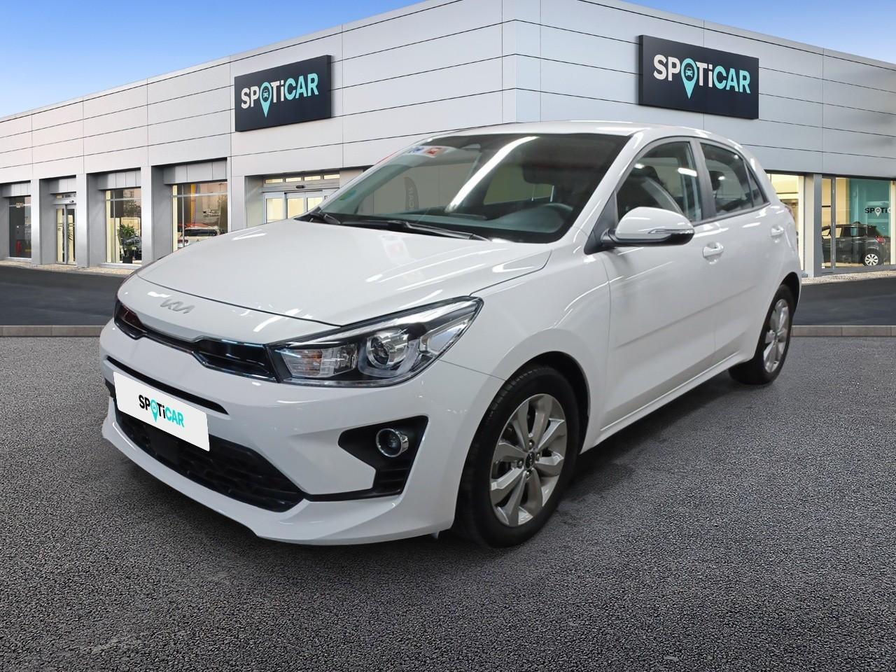 KIA KIA RIO Ocasión Blanco gasolina 2023