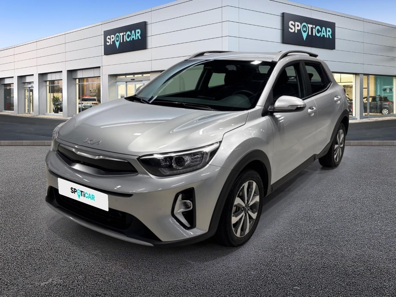 KIA KIA STONIC Ocasión Gris gasolina 2025