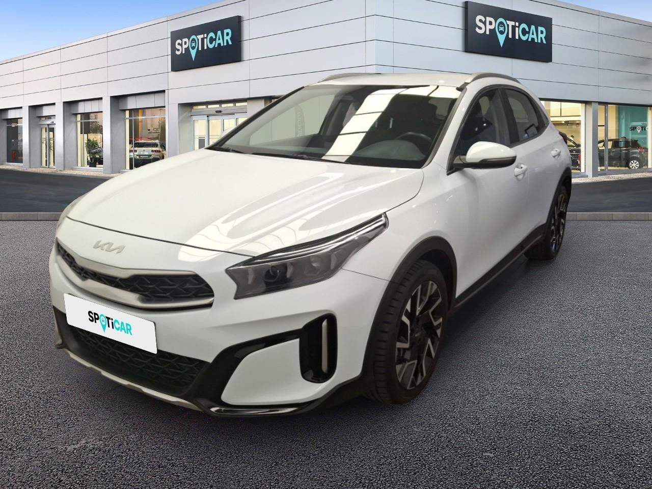 KIA KIA XCeed Ocasión Blanco gasolina 2024