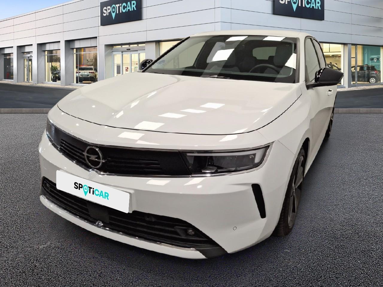 OPEL OPEL ASTRA Ocasión Blanco eléctrico / gasolina 2024