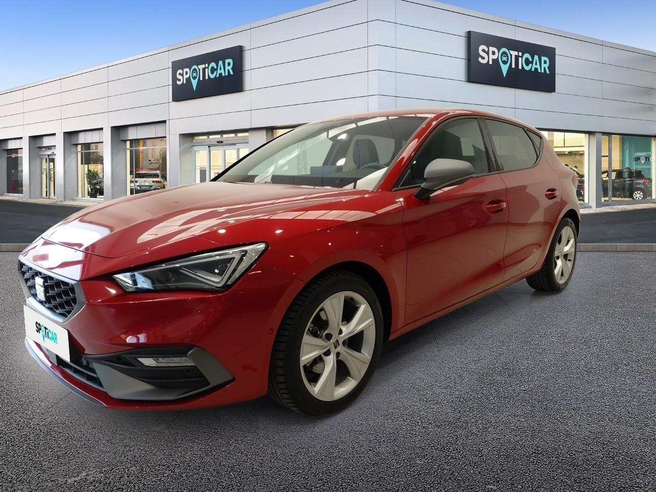 SEAT SEAT LEON Ocasión Rojo gasolina 2025