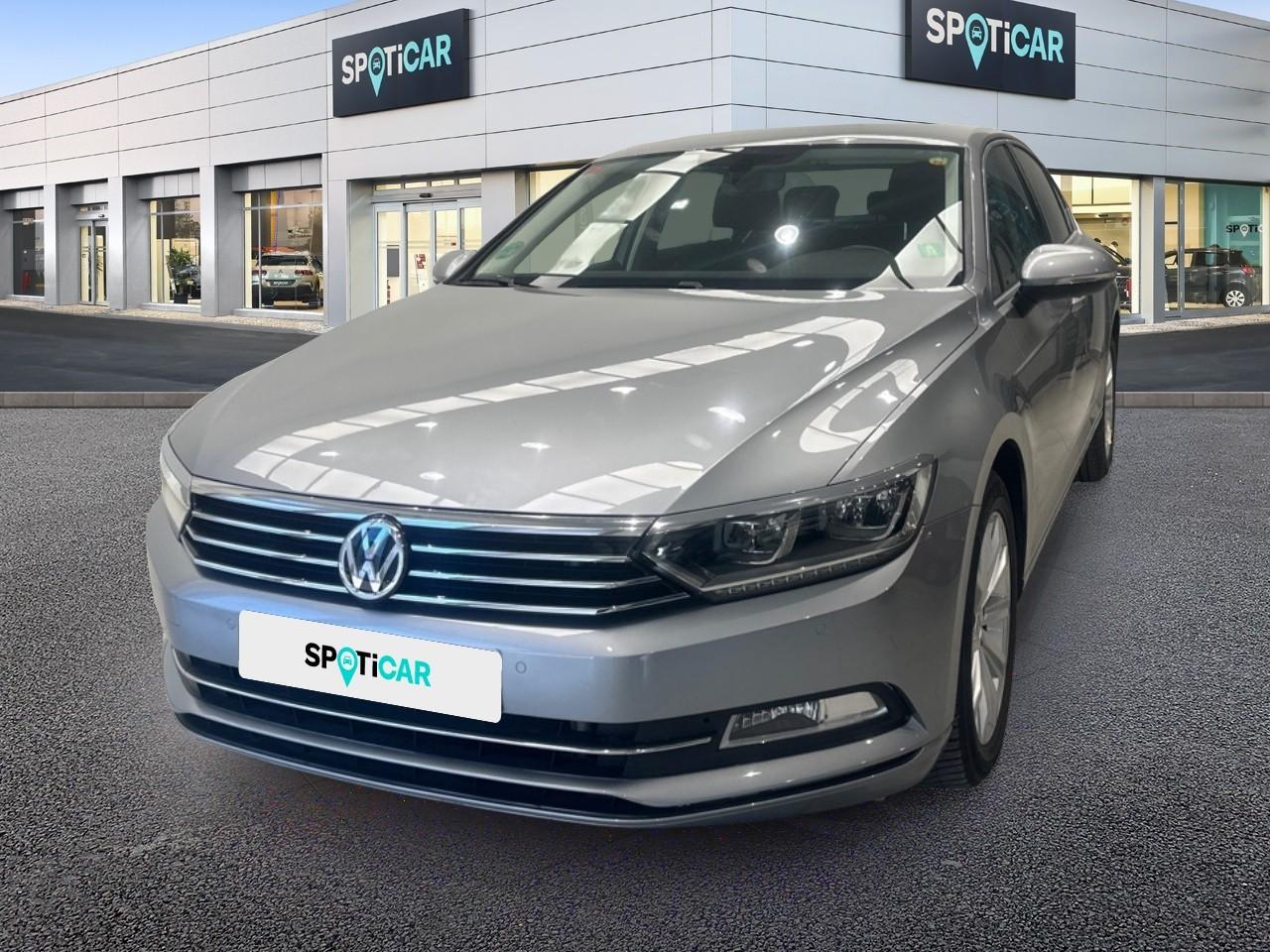 VOLKSWAGEN VOLKSWAGEN PASSAT Ocasión Gris diésel 2019
