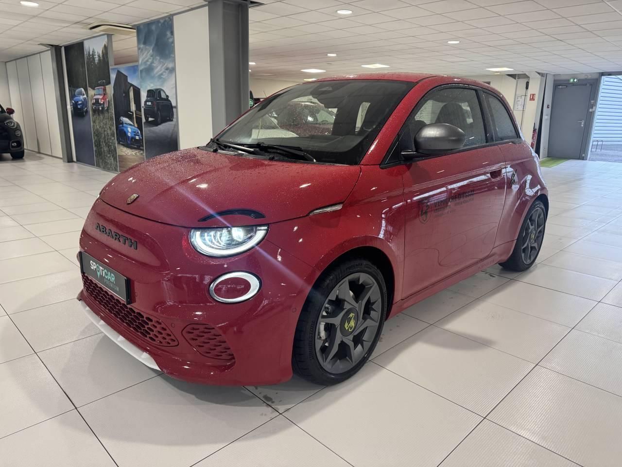 ABARTH ABARTH 500 Occasion Rouge Courant électrique 2024