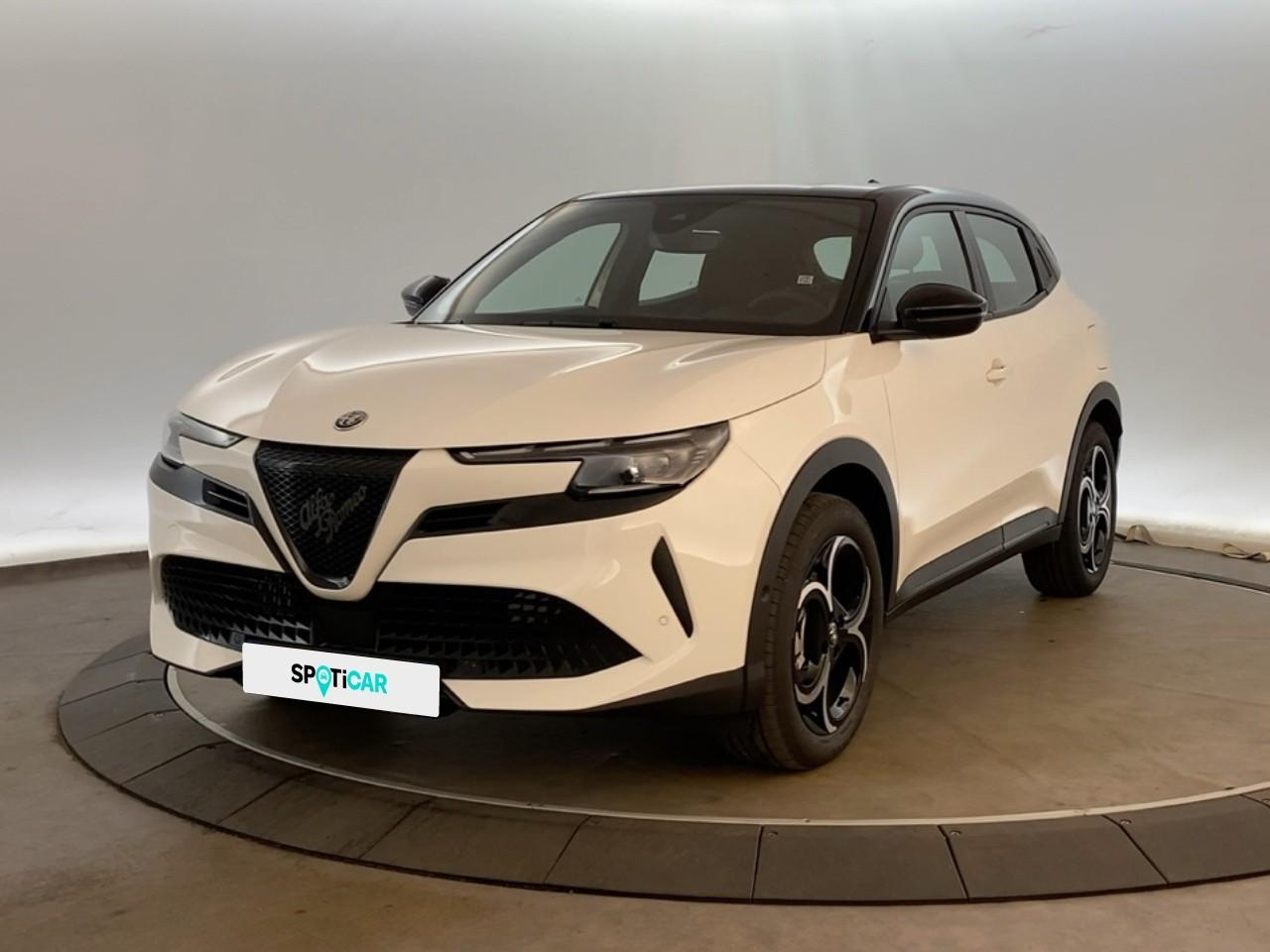ALFA ROMEO ALFA ROMEO Junior Occasion Blanc Essence sans plomb 2024