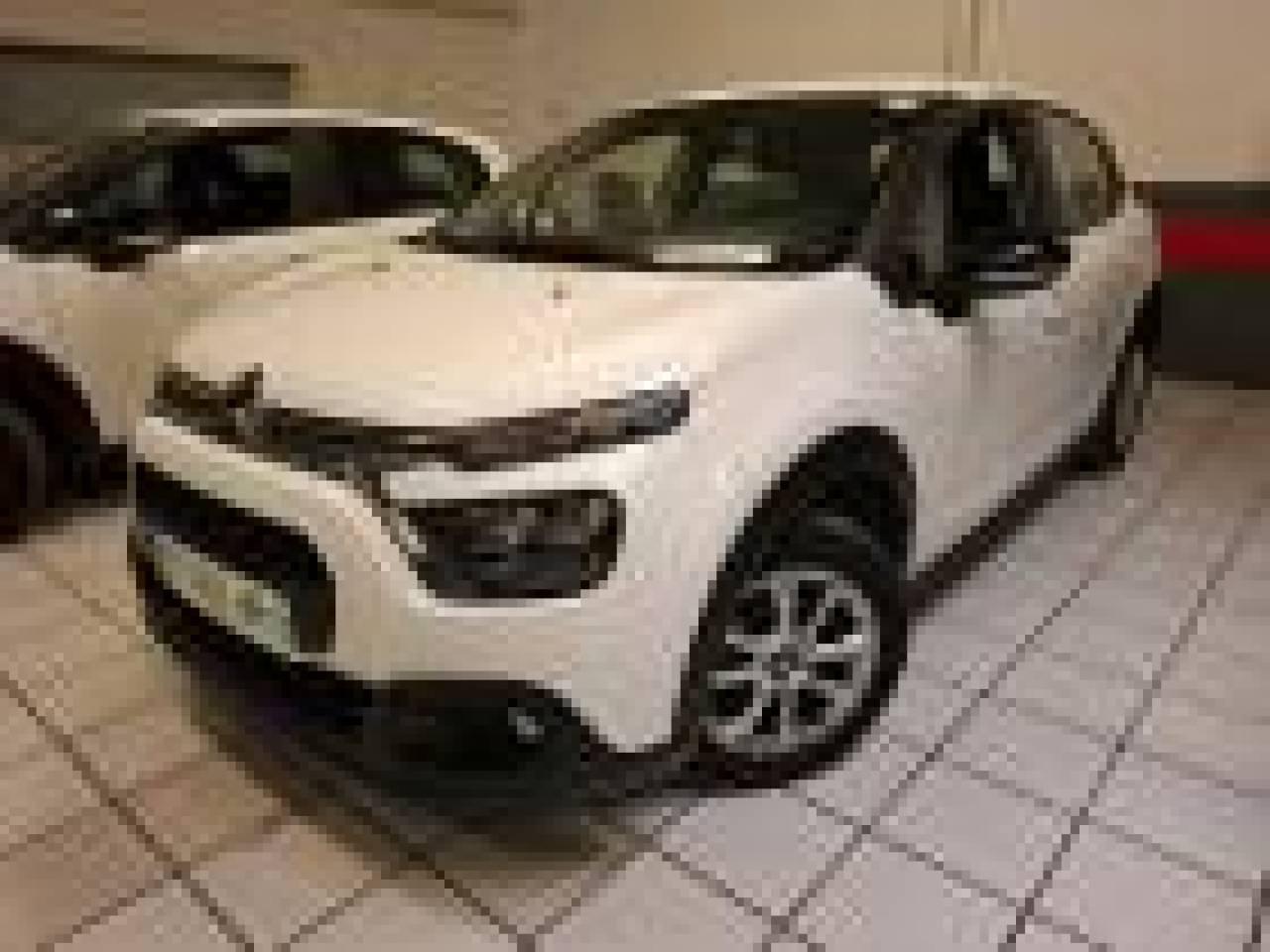 CITROEN CITROEN C3 Occasion Blanc Essence sans plomb 2024