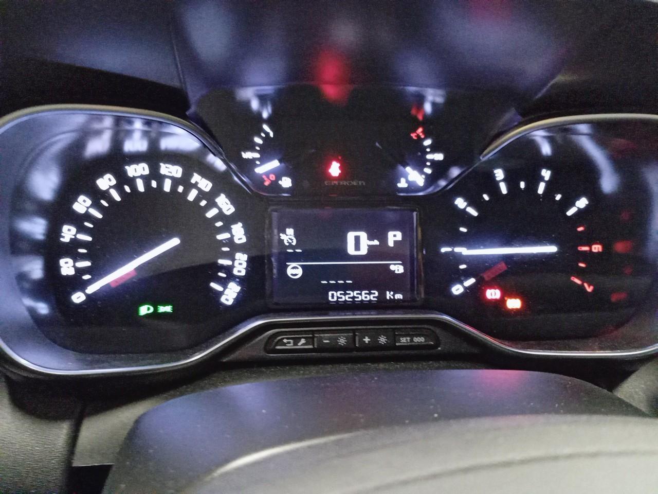 CITROEN CITROEN C3 AIRCROSS Occasion Gris Essence sans plomb 2023