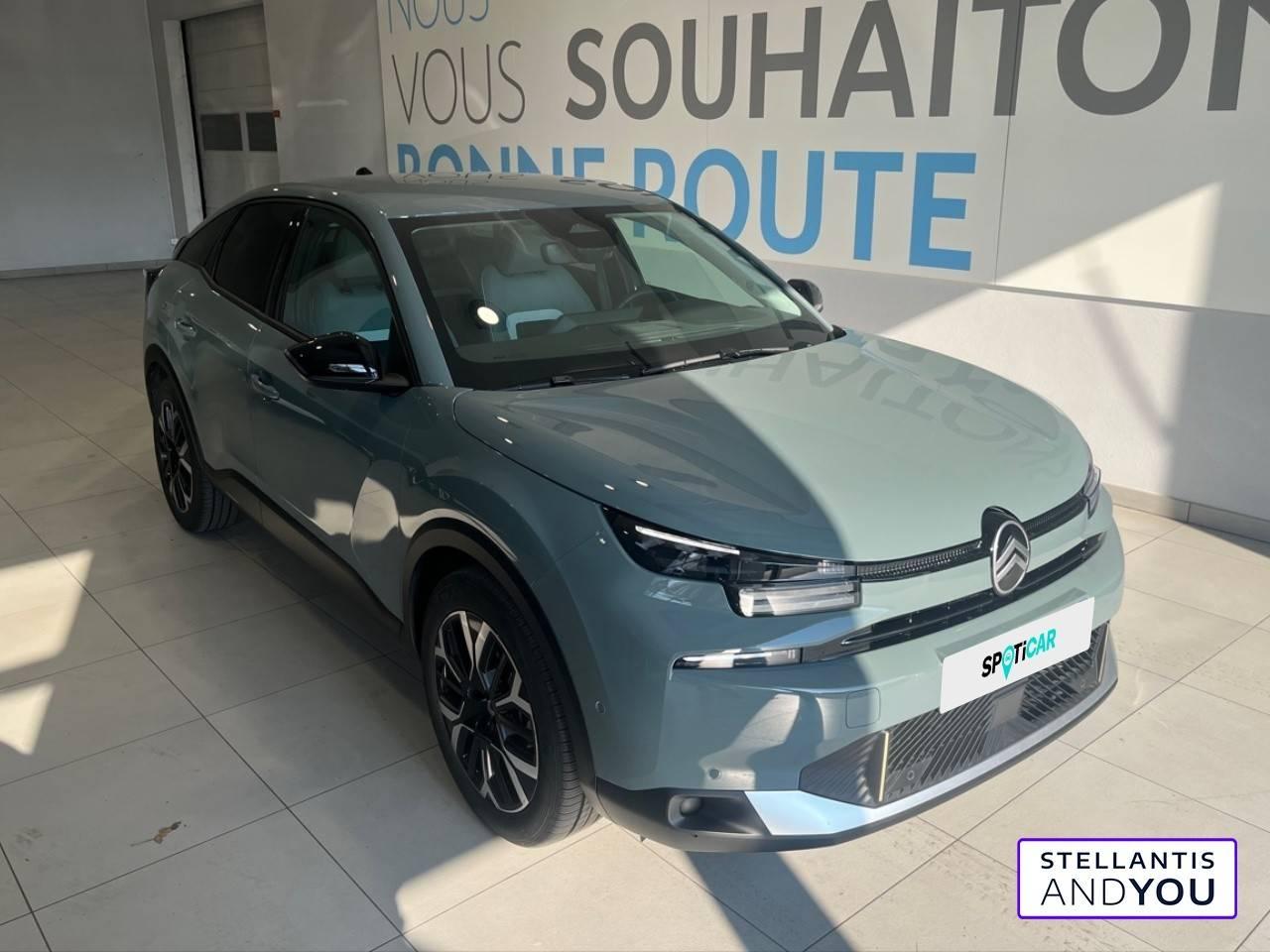 CITROEN CITROEN C4 Occasion Vert Essence sans plomb 2025