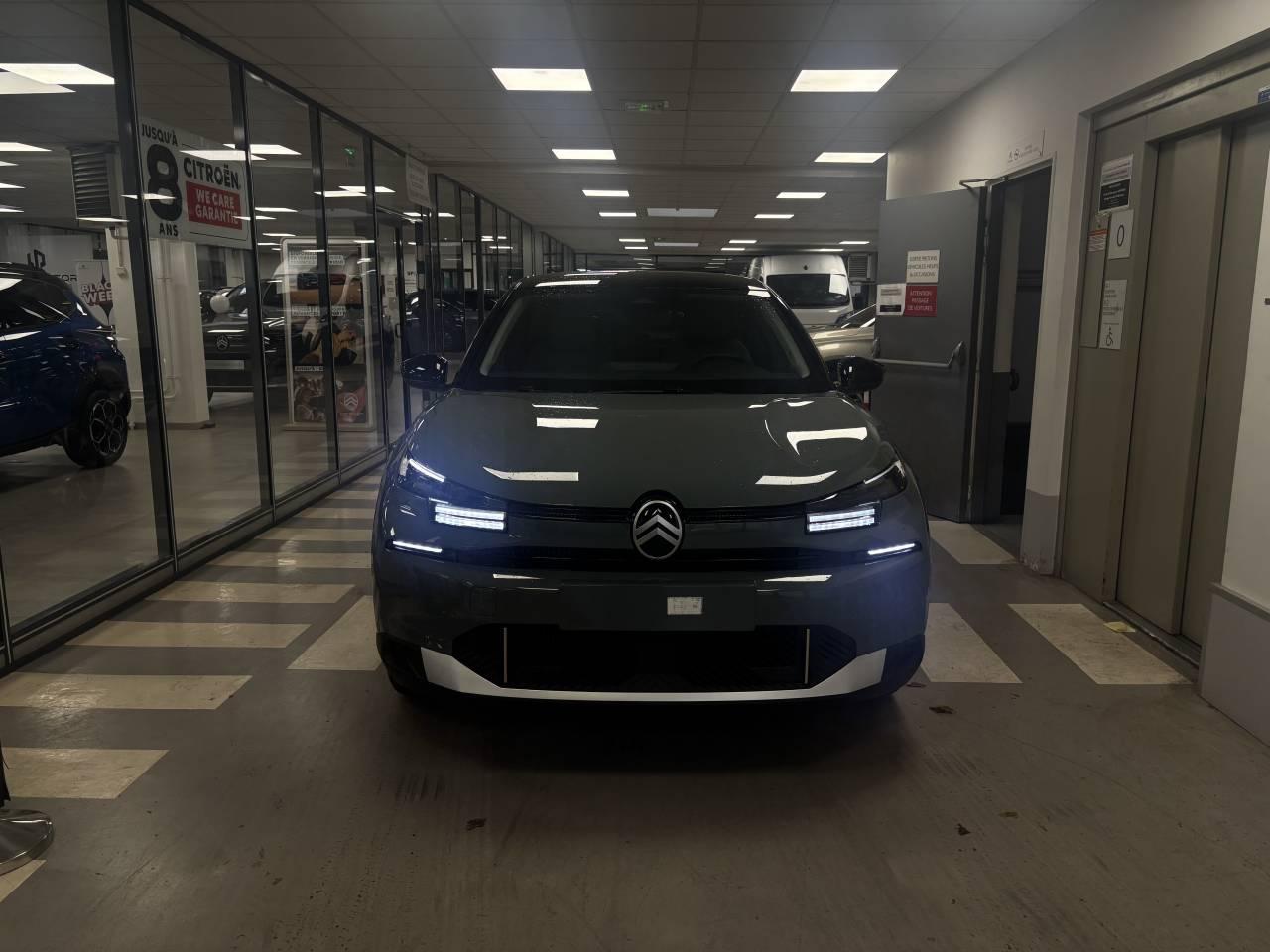 CITROEN CITROEN C4 Occasion Vert Essence sans plomb 2025