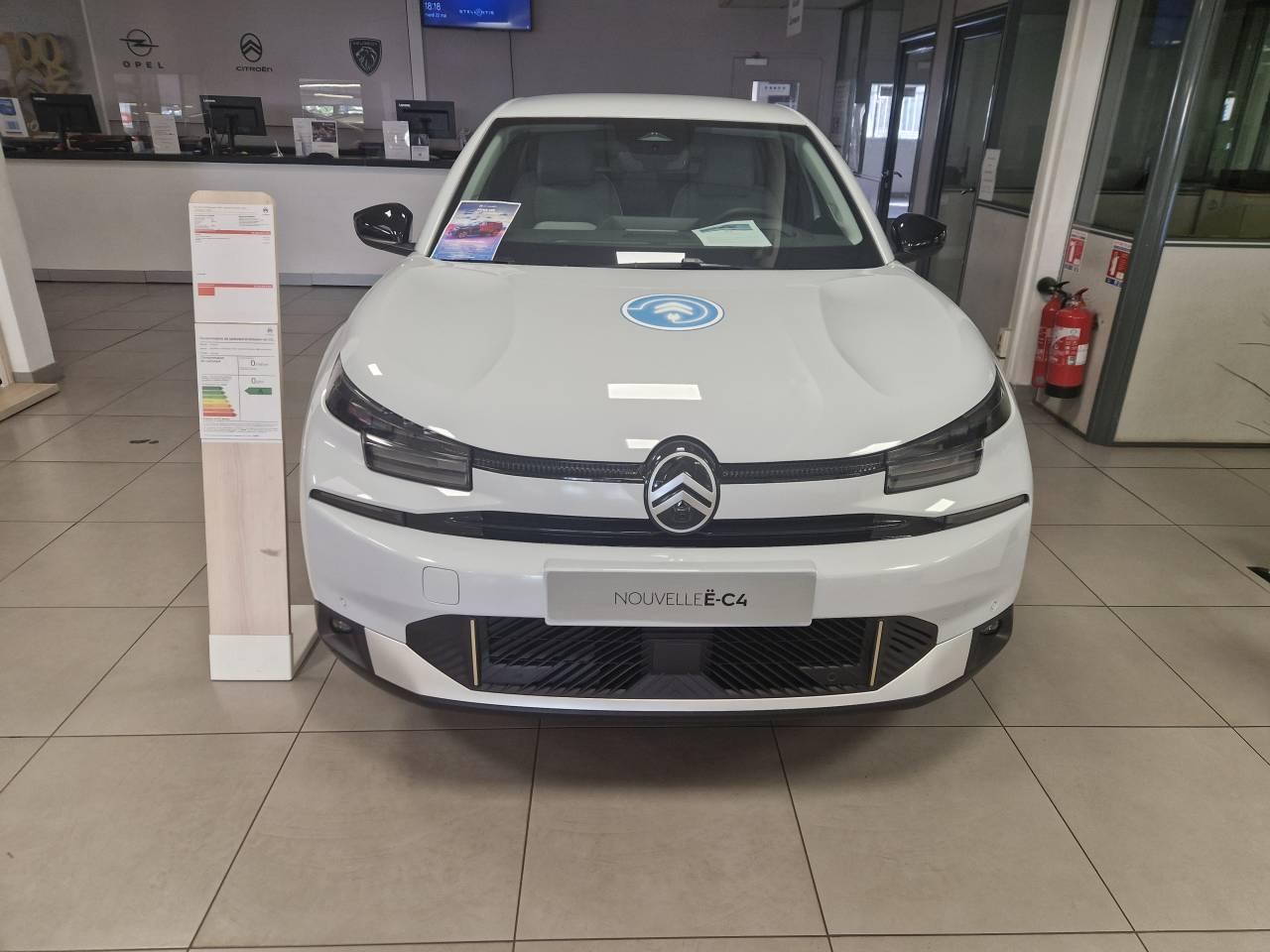 CITROEN CITROEN C4 Occasion Blanc Courant électrique 2025