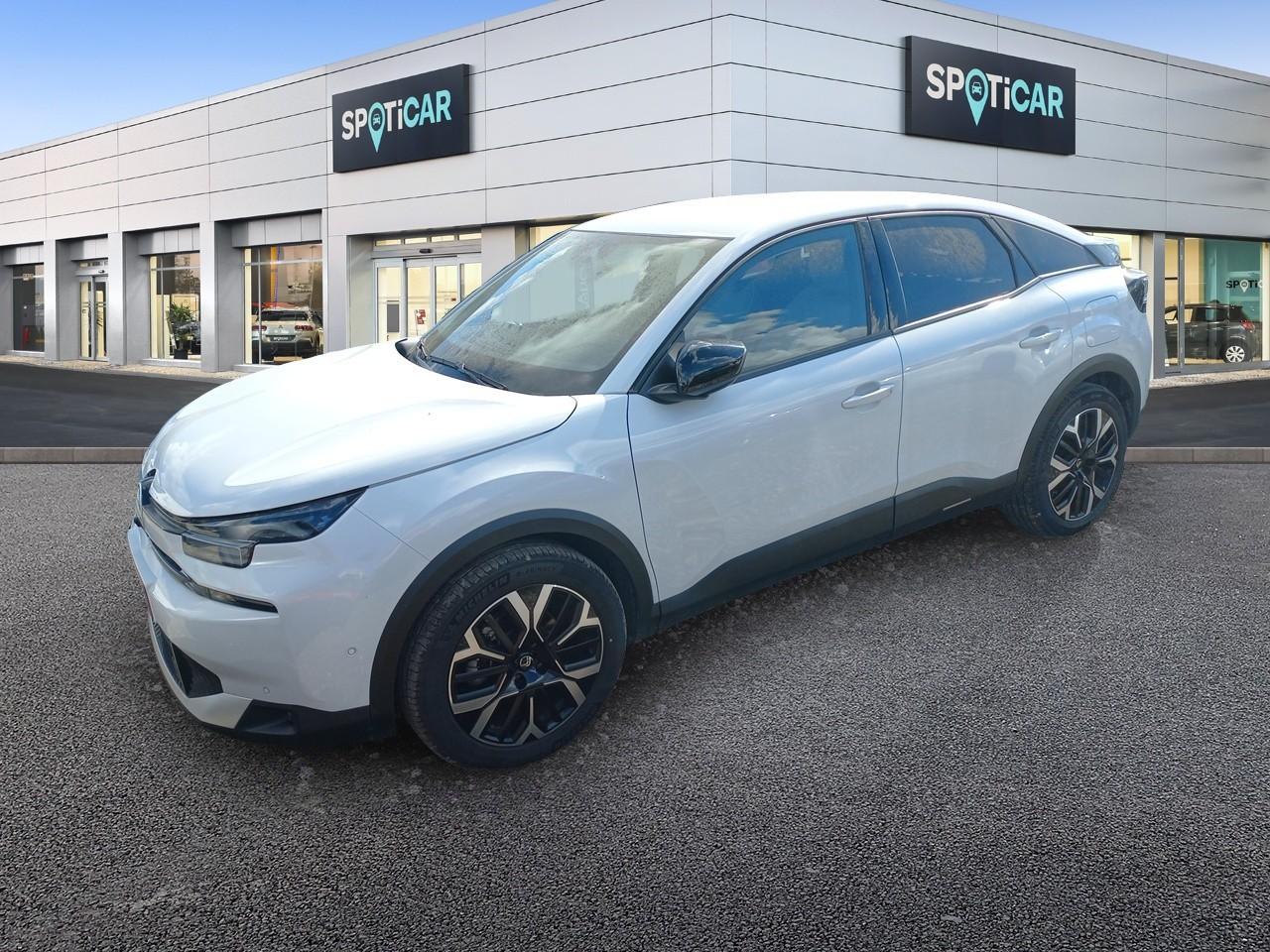CITROEN CITROEN C4 Occasion Blanc Essence sans plomb 2025