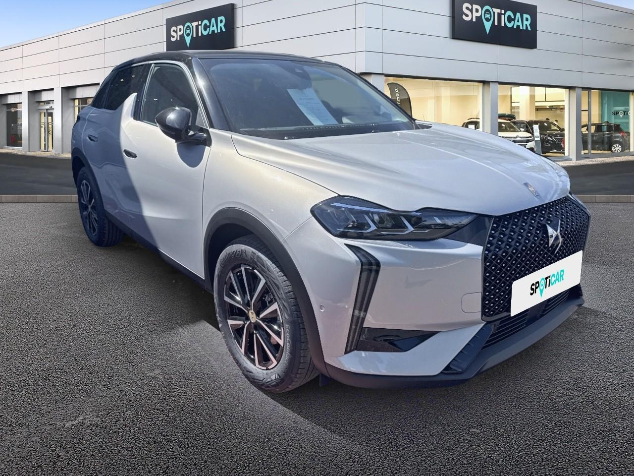 DS DS DS 3 Occasion Cristal Pearl (Métallisée) Essence sans plomb 2025